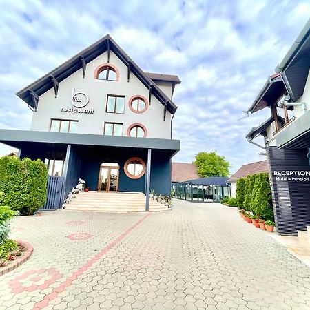 Hotel Bliss Sibiu Eksteriør billede